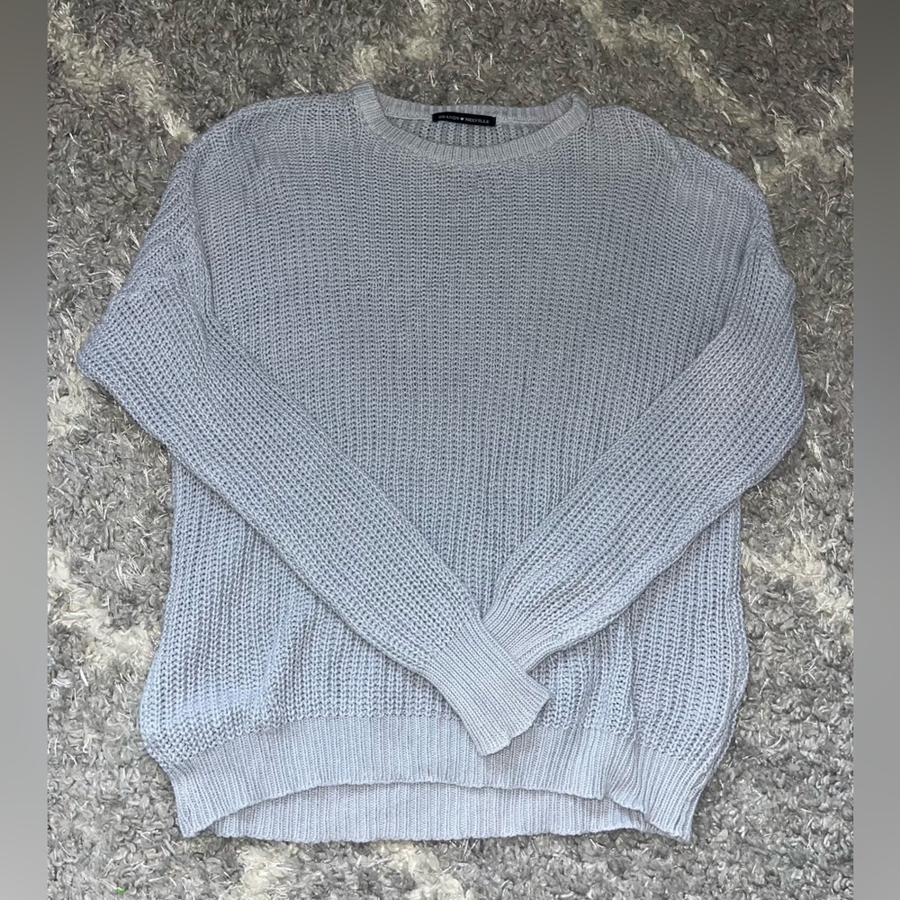 BRANDY MELVILLE SWEATER